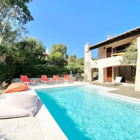 Croisette Piscine 8 Pax * Saint-Raphael (Var)